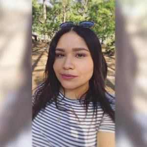 Meet your Posher, Paola